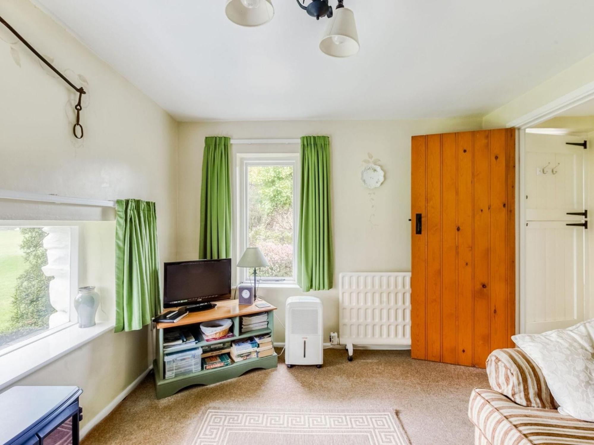 Secluded Holiday Home In Ceredigion With Garden Pennant  Buitenkant foto