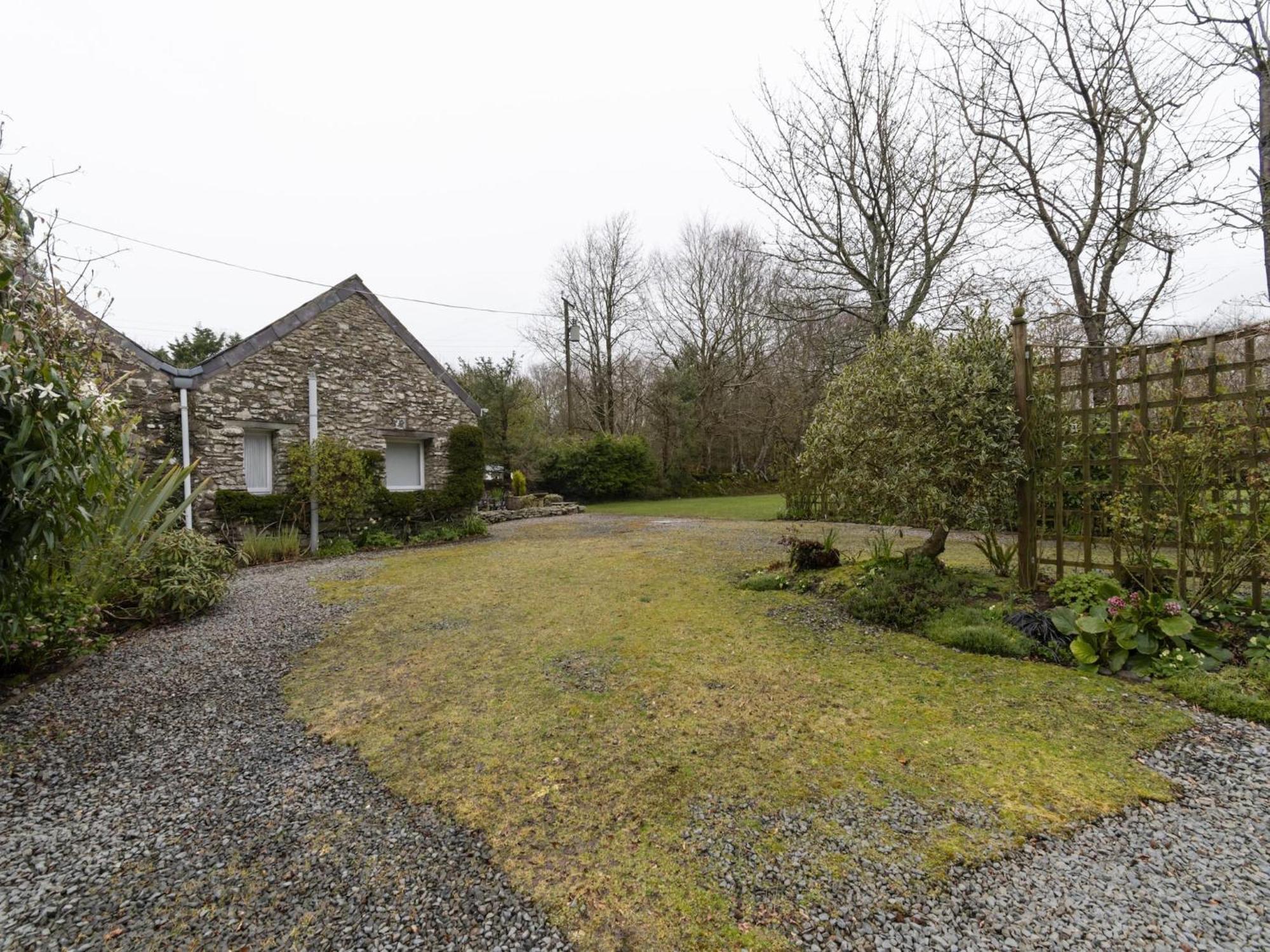 Secluded Holiday Home In Ceredigion With Garden Pennant  Buitenkant foto