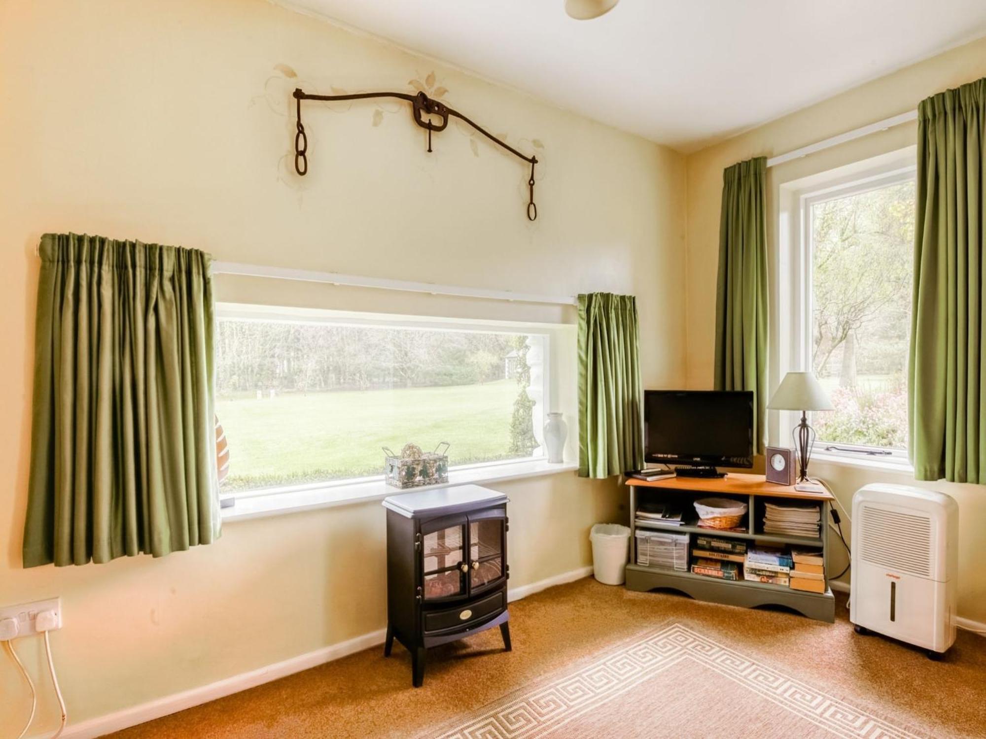 Secluded Holiday Home In Ceredigion With Garden Pennant  Buitenkant foto