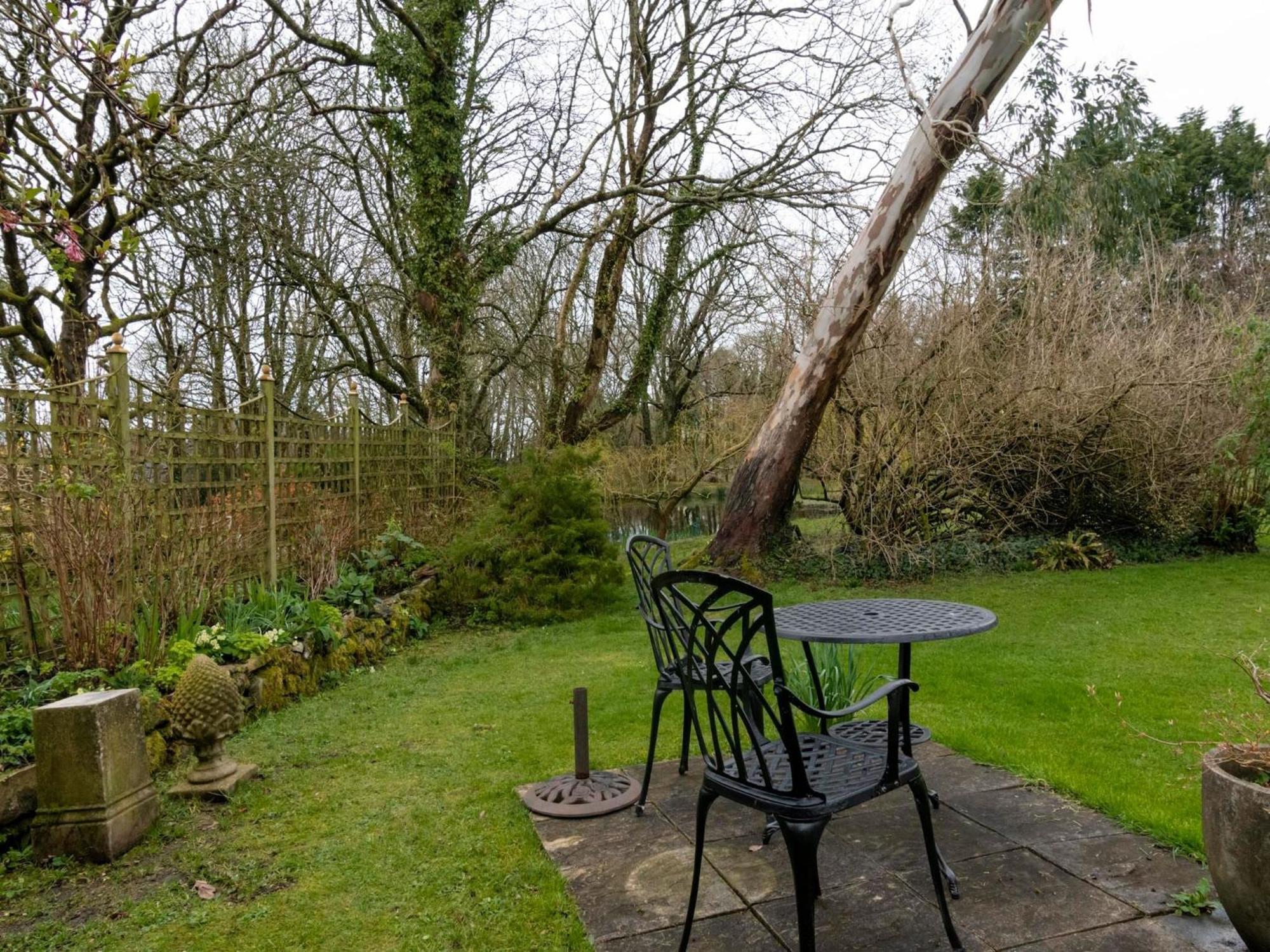 Secluded Holiday Home In Ceredigion With Garden Pennant  Buitenkant foto