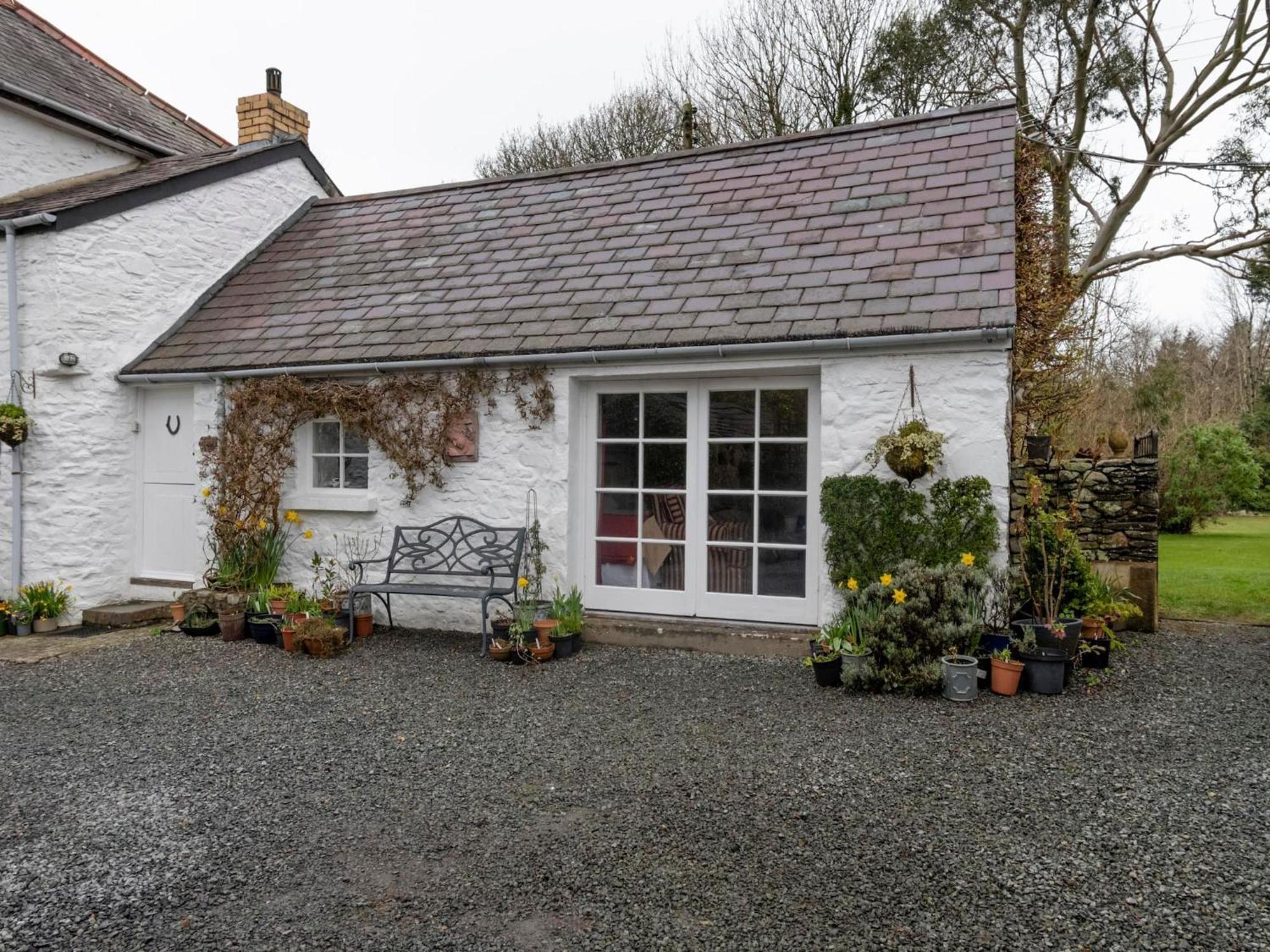 Secluded Holiday Home In Ceredigion With Garden Pennant  Buitenkant foto