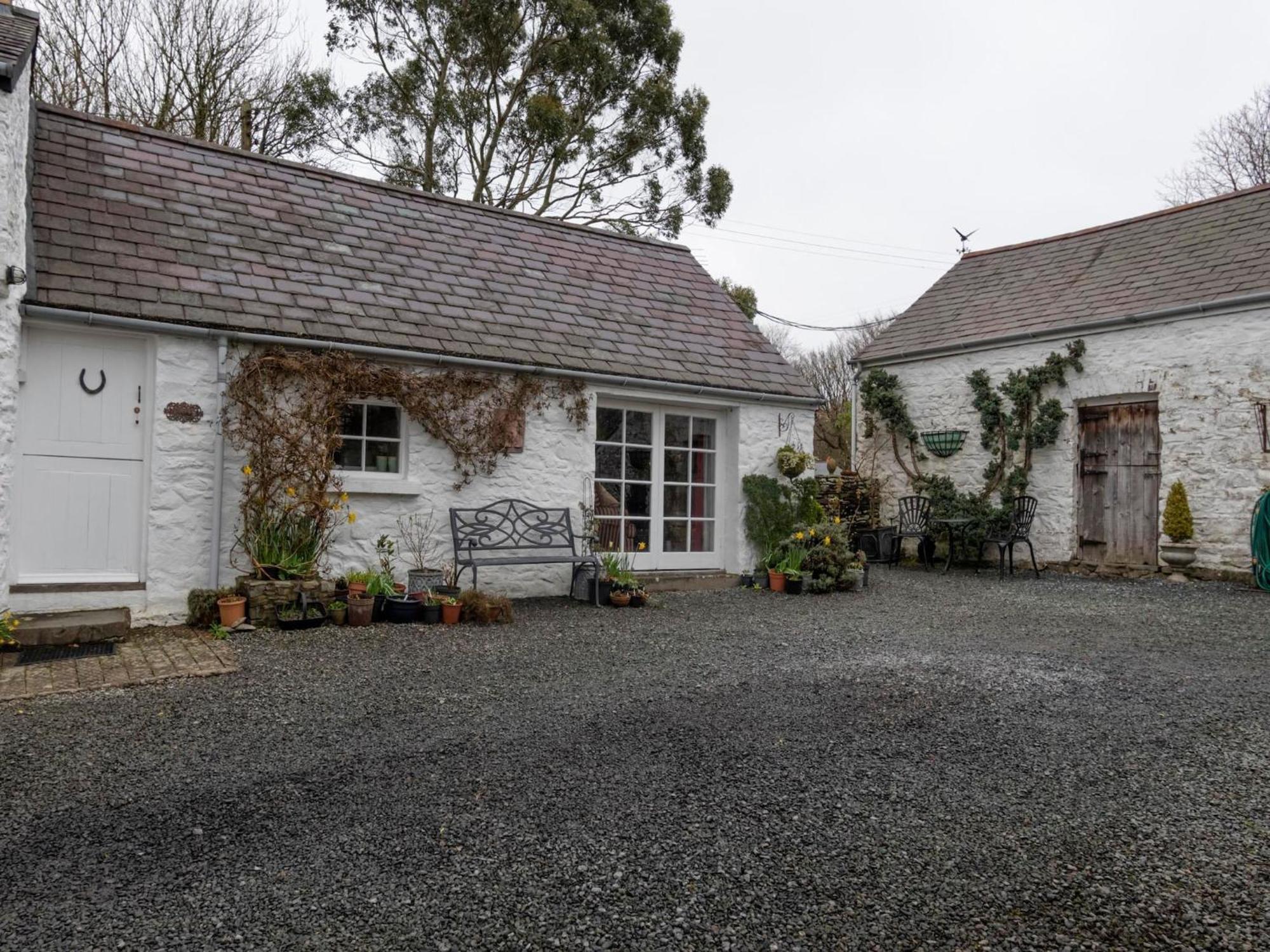 Secluded Holiday Home In Ceredigion With Garden Pennant  Buitenkant foto